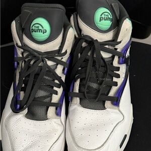 Reebok Black and Gray Sneakers